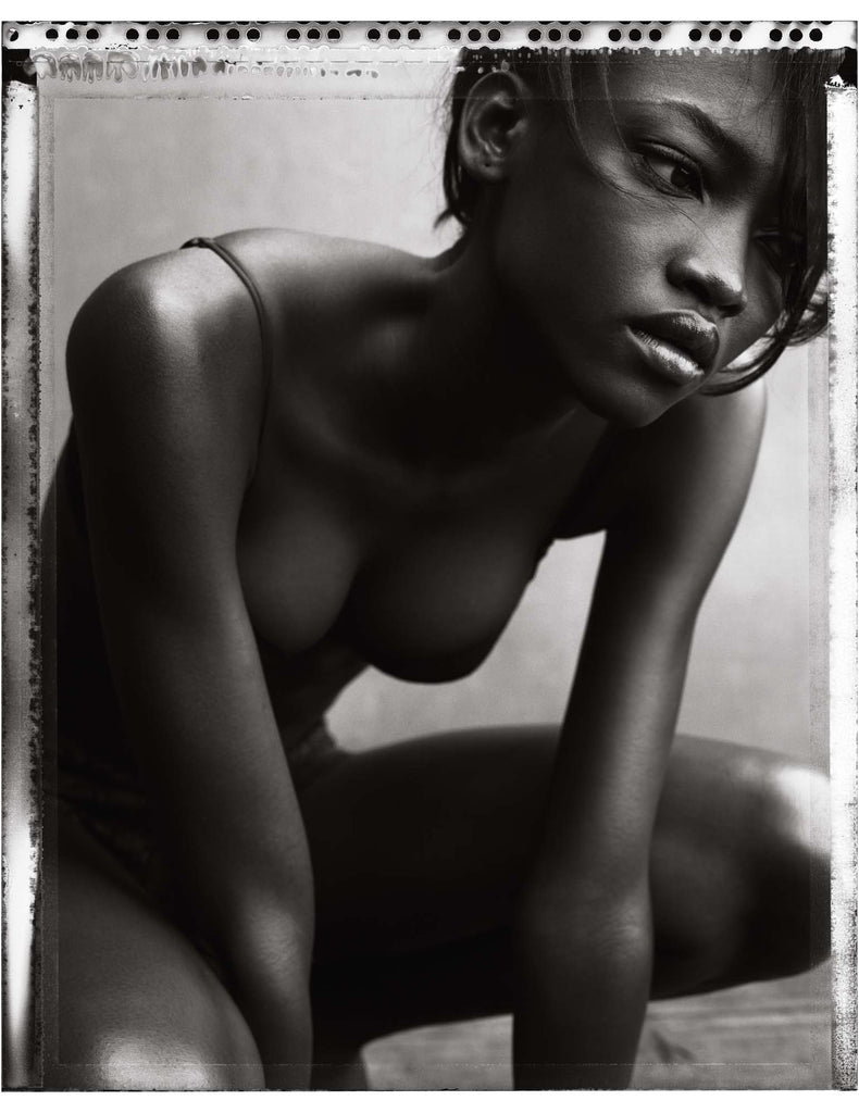 Diego Uchitel, Olucci, fine art, bergdorf, crouching, beauty, diego uchitel prints